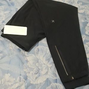 Lululemon surge joggers
